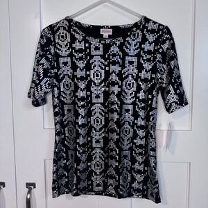 NWT LuLaRoe Elegant Gigi Black Shirt w/ Silver Sequin Print Women's Size Medium